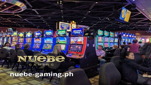 Ang iba't ibang istilo ng slot machine ay magkaribal na makikita sa mga merkado tulad ng mga laro sa computer at console.